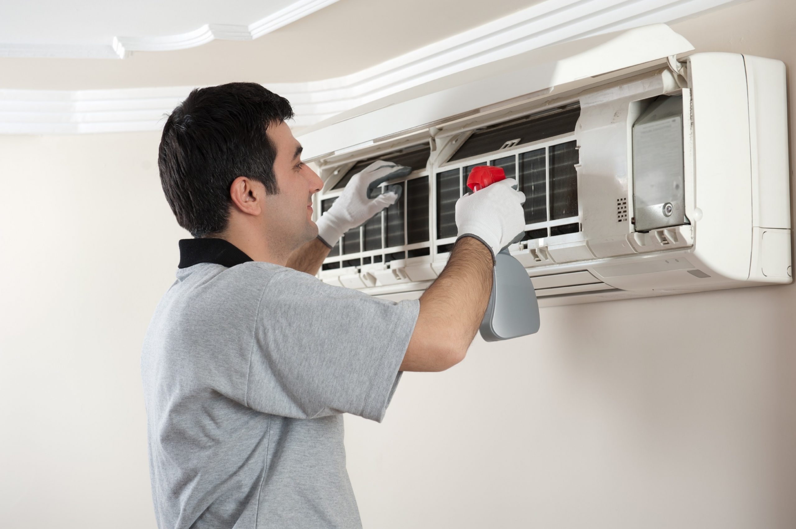 Điều hòa không được vệ sinh định kỳ, thiếu gas sẽ hoạt động kém hơn
