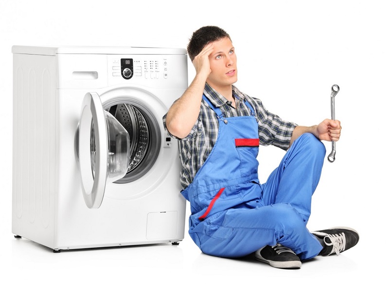 Điện Lạnh Bách Khoa nhận sửa chữa máy giặt công nghiệp, máy giặt nội địa, máy giặt cửa ngang, cửa trước, lồng ngang,...