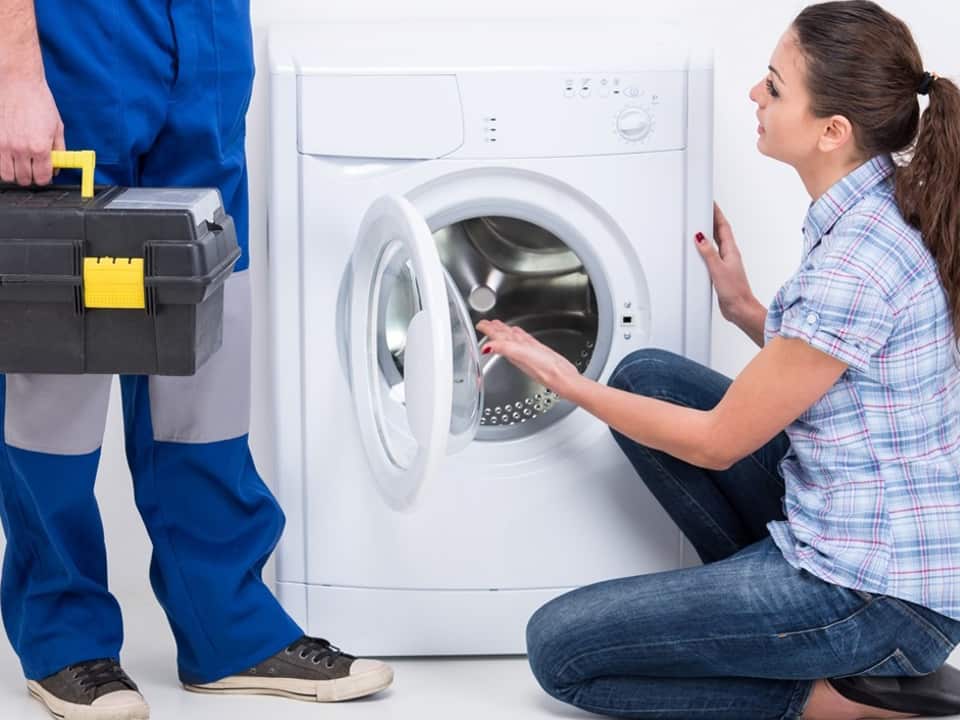 Điện Lạnh Bách Khoa là địa chỉ sửa máy giặt chuyên nghiệp, uy tín hàng đầu tại Hà Nội